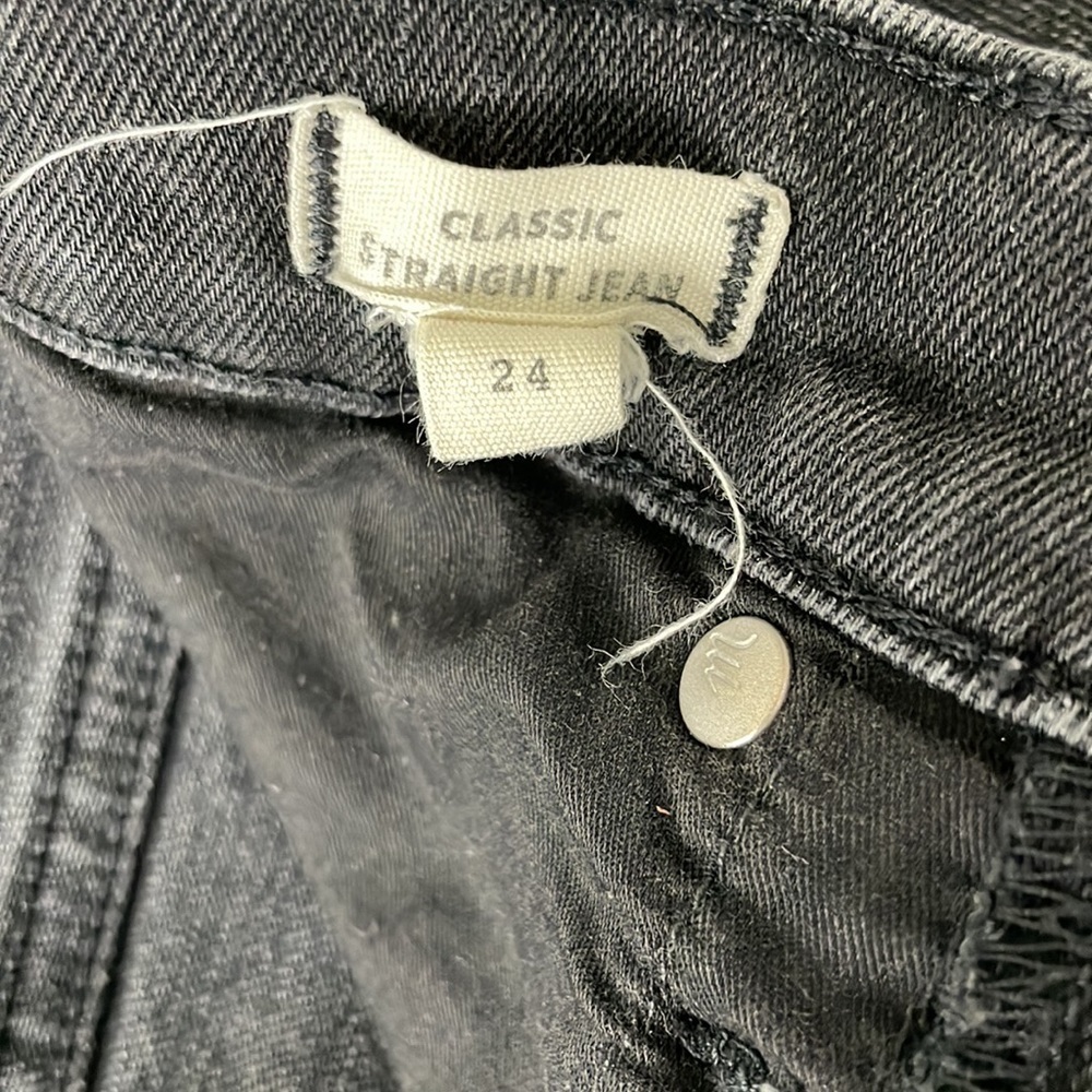 Madewell Women’s Classic Straight Jean in Lunar Wash w/ Raw Hem - Size 24 - Picture 6 of 10